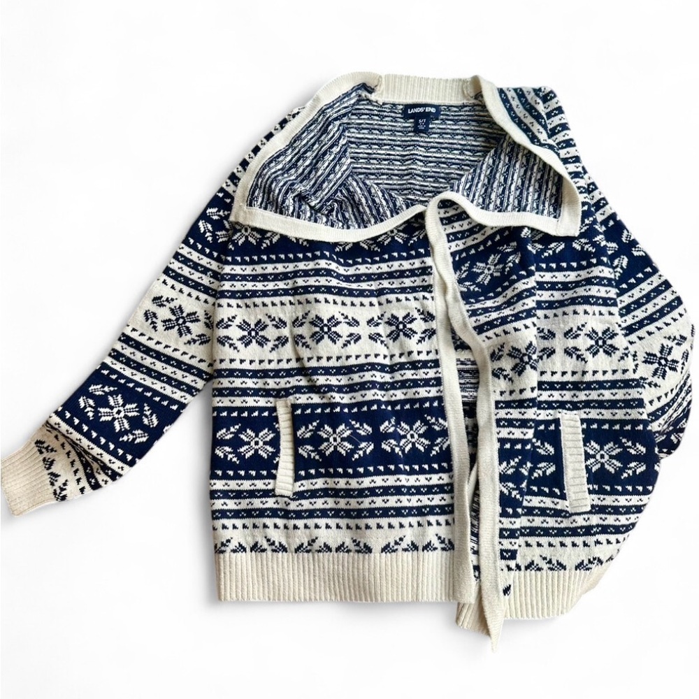 Land’s End Knit Navy White Patterned Winter Cardigan